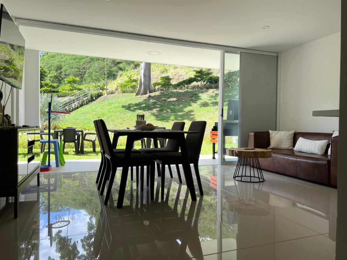 Апартаменты Estadia, Hermosos Apartasoles En Santafe De Antioquia Санта-Фе-де-Антьокия Экстерьер фото